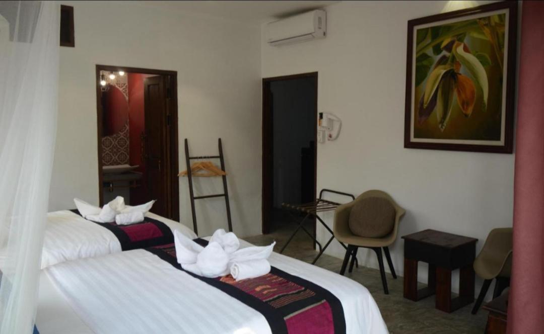 Moonlight Champa Riverview Luang Prabang Exterior foto
